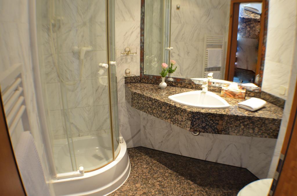 Hotel Fürstenhof Rathenow Habitación foto